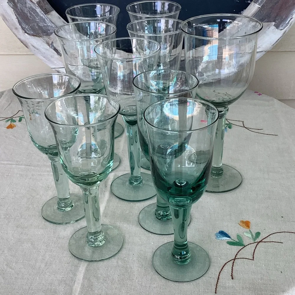 Vintage La Mediterranea Water Wine Handblown 2 Glasses Sea Green Tint